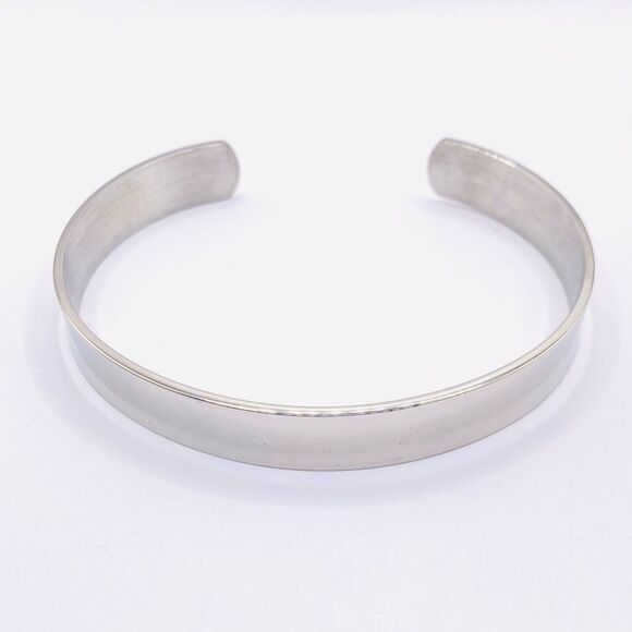 Minimalist Inspirational daughter cuff bracelet - Picture 3 of 4